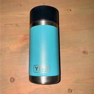 YETI 18 oz Aqua/ Teal Tumbler with Black Lid